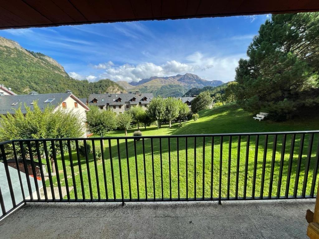 Apartamento Con Espectacular Terraza Escarrilla Kültér fotó