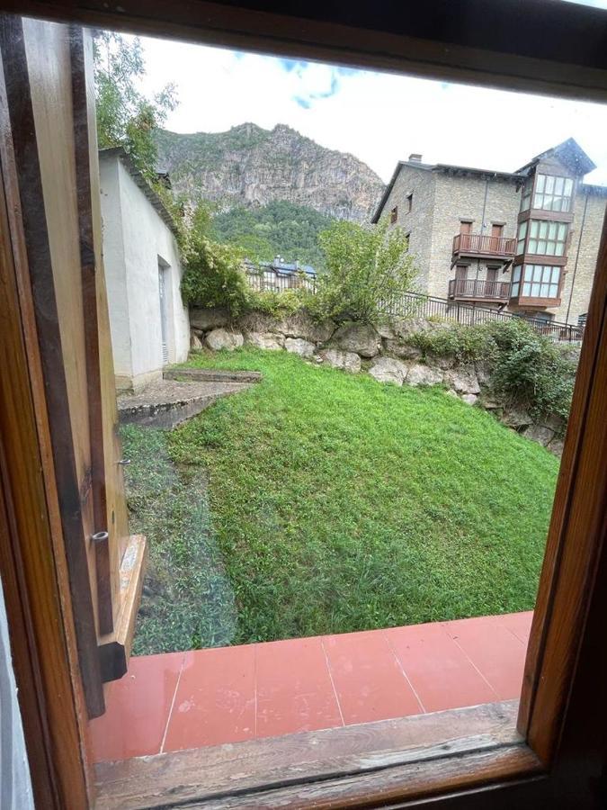 Apartamento Con Espectacular Terraza Escarrilla Kültér fotó