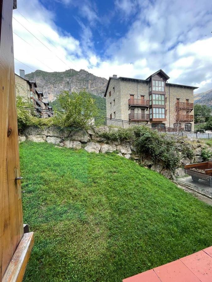 Apartamento Con Espectacular Terraza Escarrilla Kültér fotó